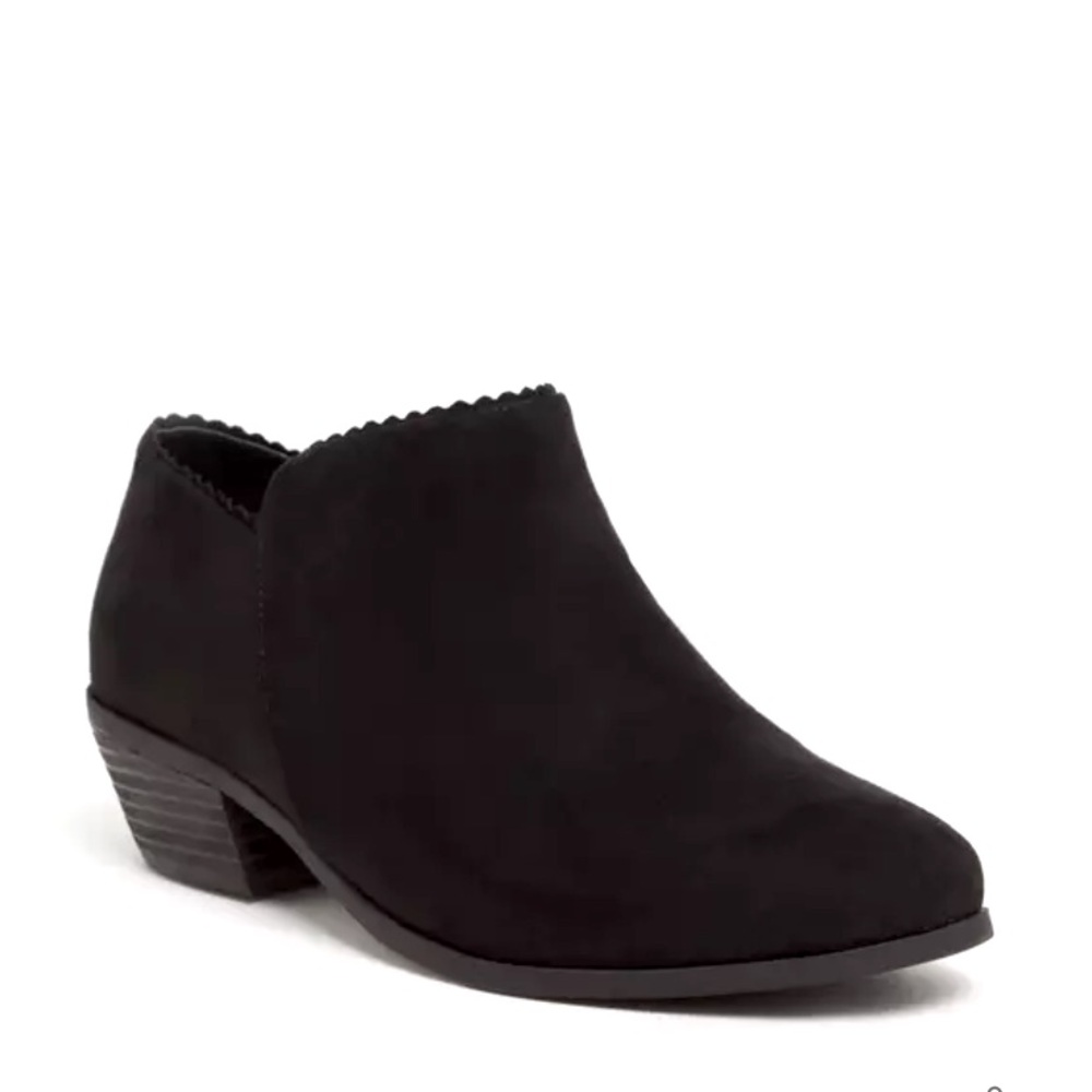 Women's Black Ankle Booties WW